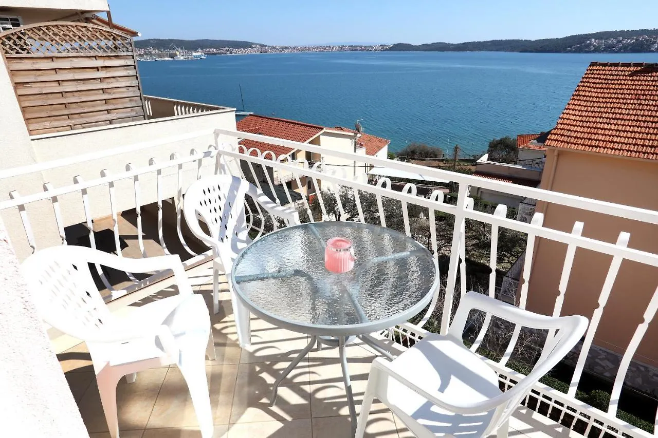 Apartments M&I Trogir